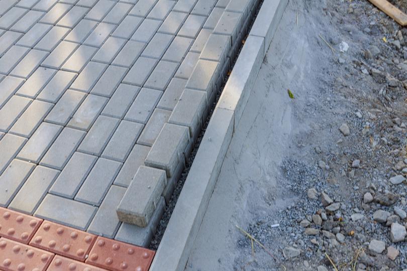 How ConcreteMatch connects you with concrete curb installers