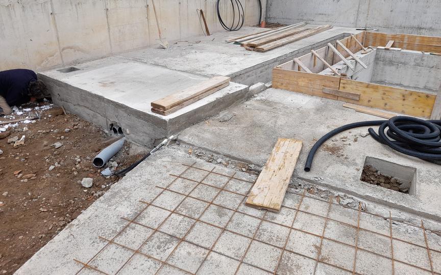 How ConcreteMatch connects you with concrete shed base contractors